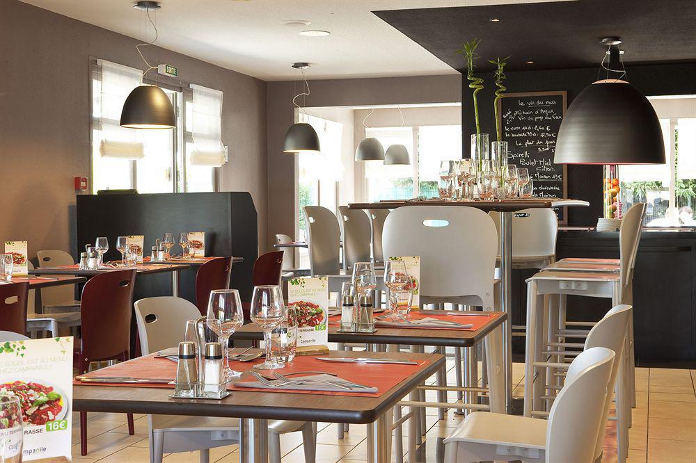 Campanile Biarritz Hotell Restaurang bild